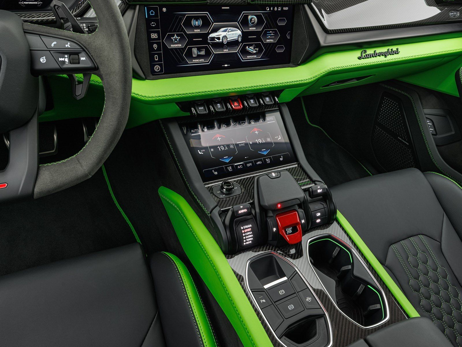 Lamborghini Urus SE - Samsaru's Car Outlet