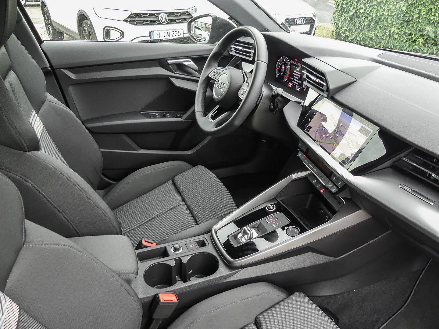 Audi A3 Sportback 30 TFSI S line - Samsaru's Car Outlet