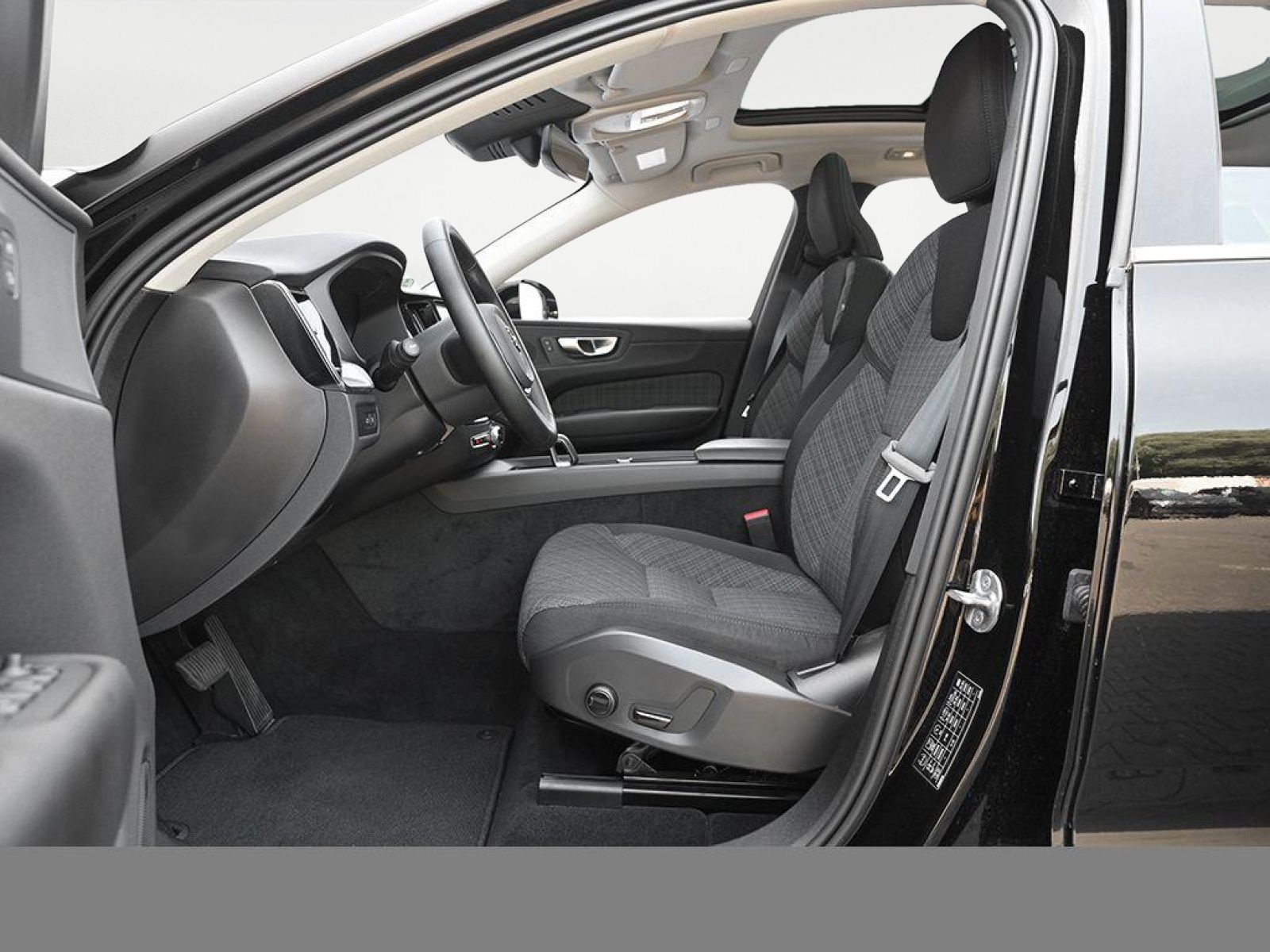 Volvo XC60 T6 AWD CORE - Samsaru's Car Outlet