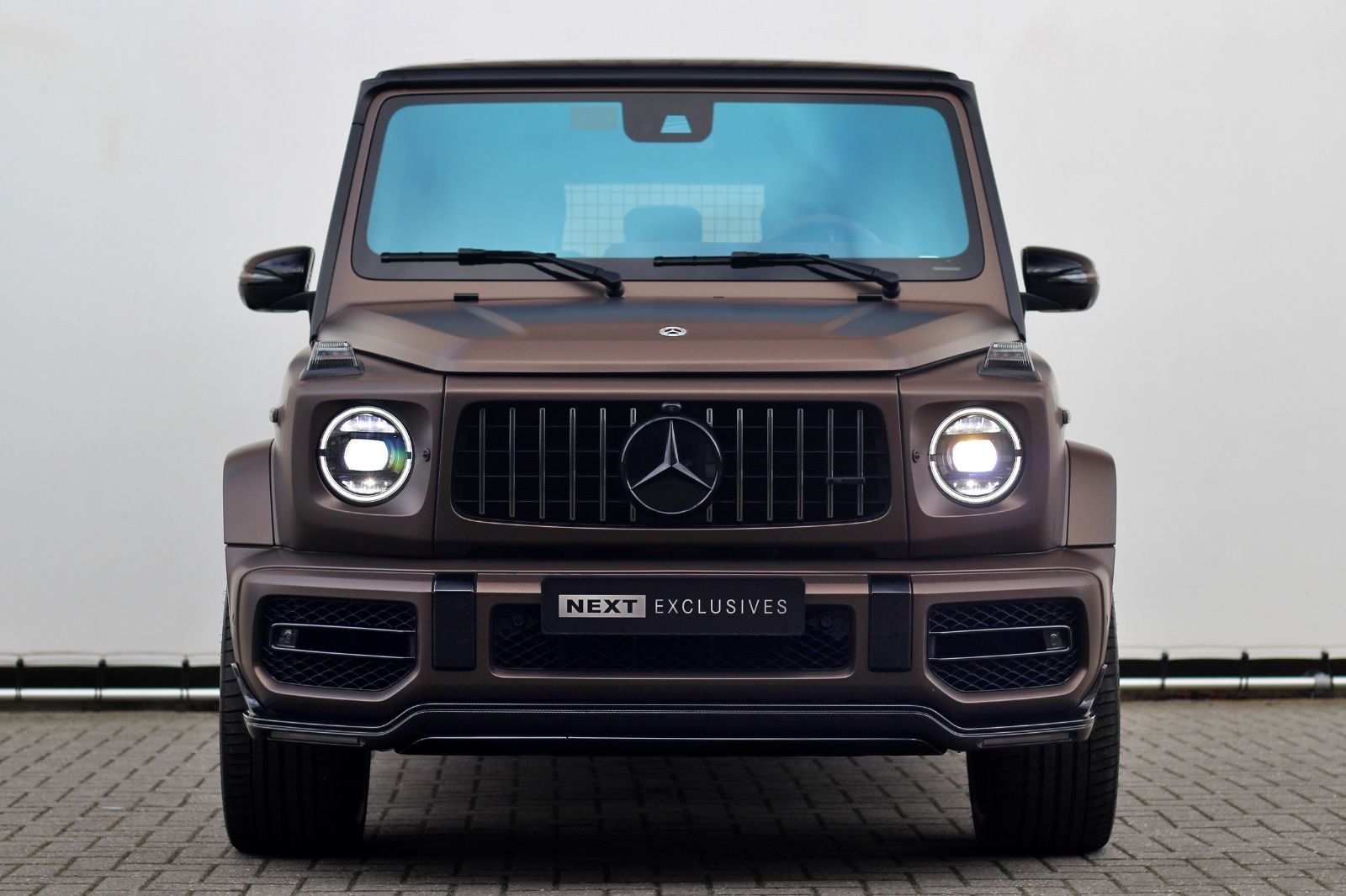 Mercedes-Benz G 63 AMG - Samsaru's Car Outlet