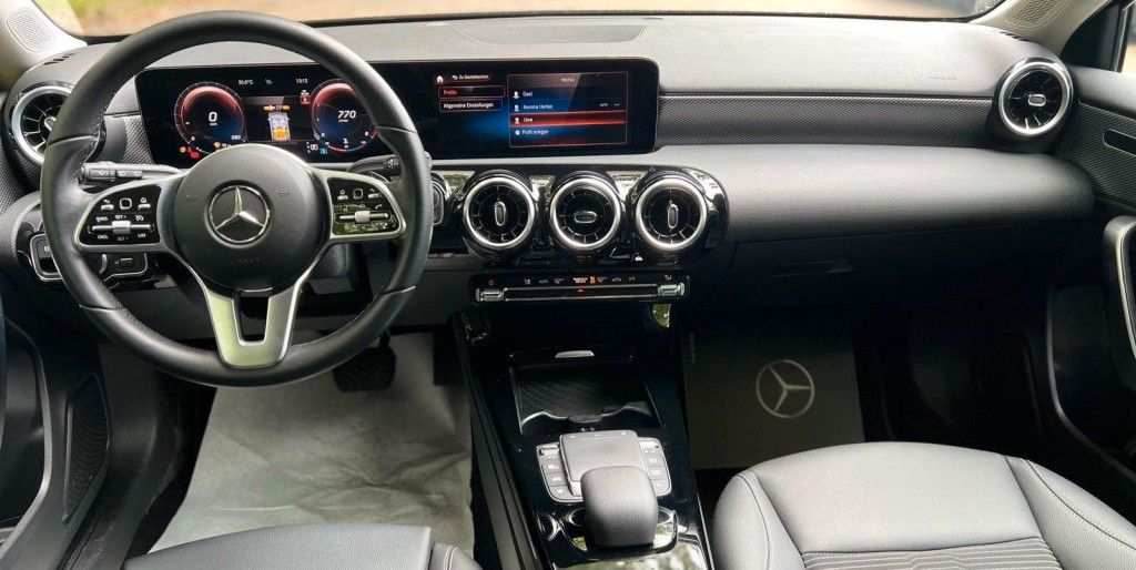 Mercedes-Benz A 200 4Matic - Samsaru's Car Outlet