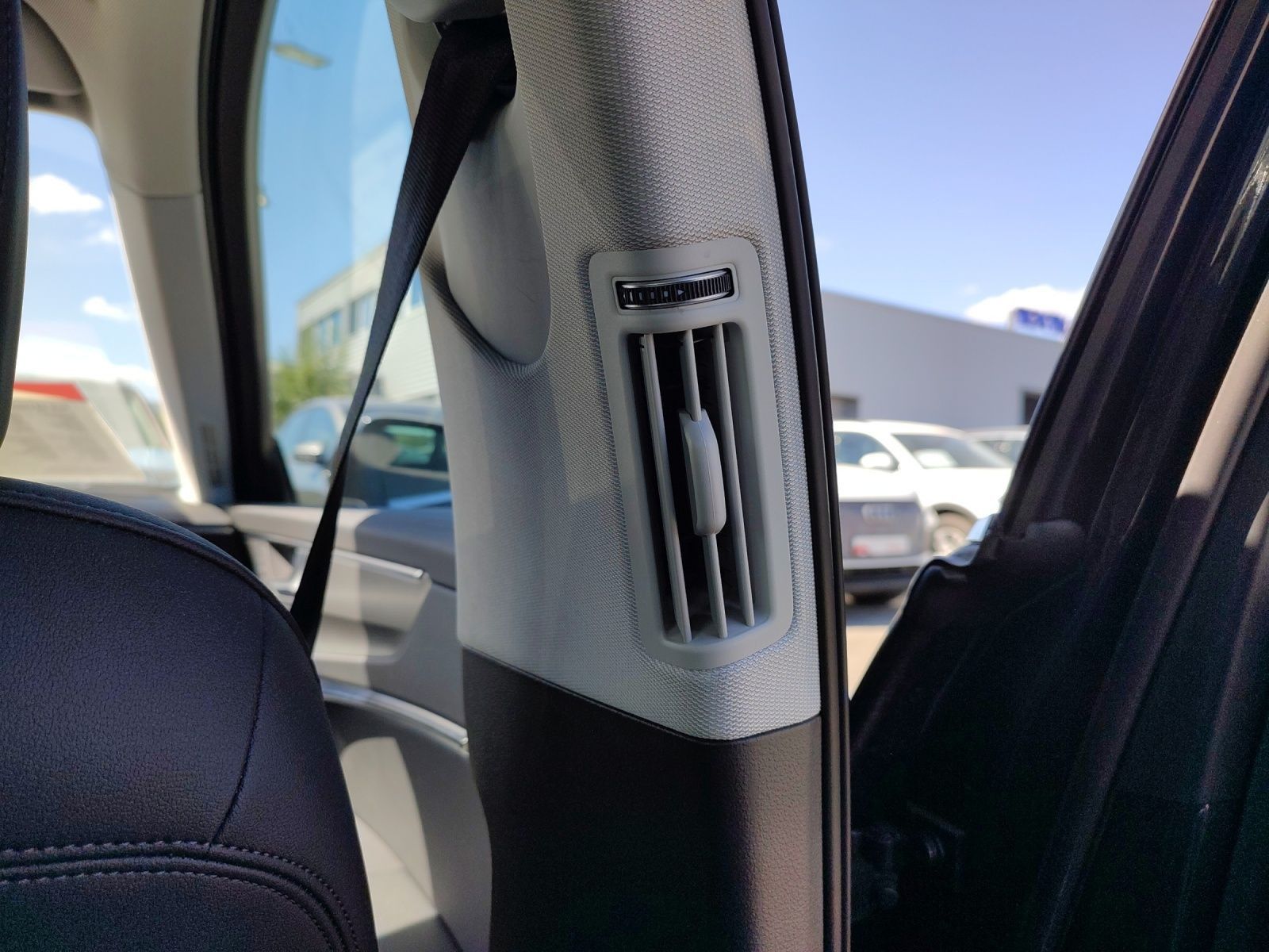 Audi A6 Limousine 45 TFSI design S line - Samsaru's Car Outlet