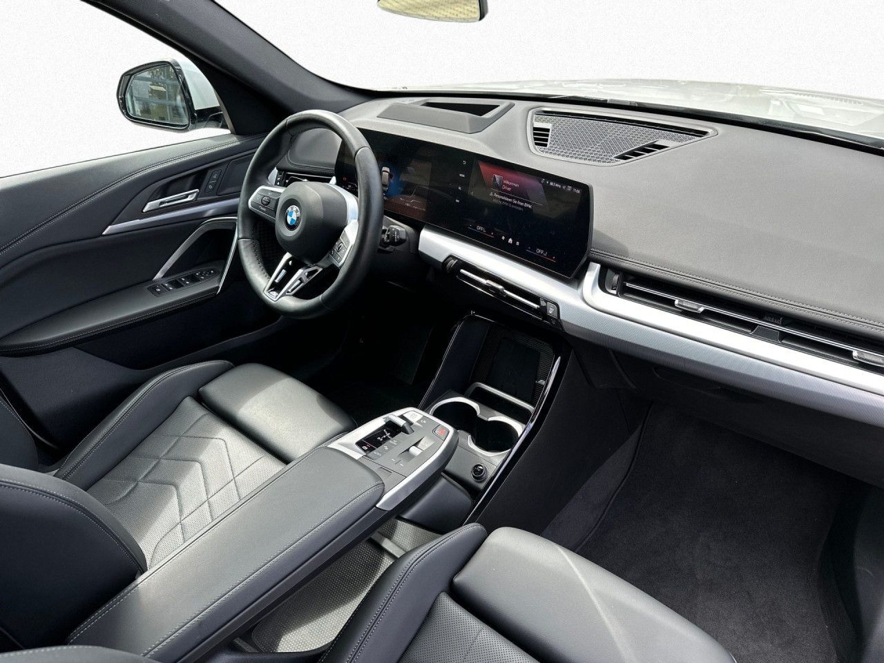 BMW X1 xDrive23d M Sport - Samsaru's Car Outlet