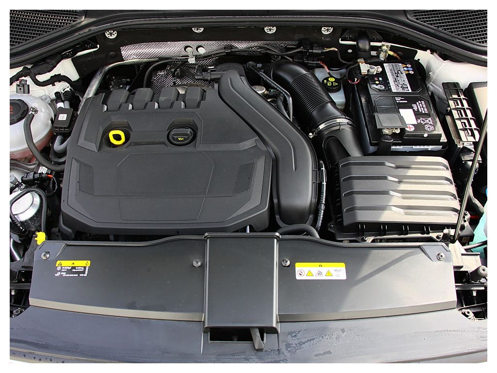 Volkswagen T-ROC Style - Samsaru's Car Outlet