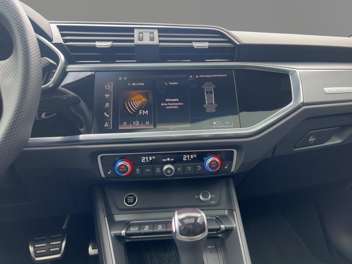 Audi Q3 Sportback 40 TFSI S line quattro - Samsaru's Car Outlet