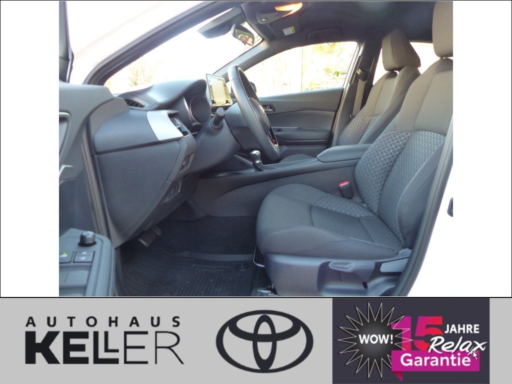 Toyota C-HR Hybrid Flow - Samsaru's Car Outlet