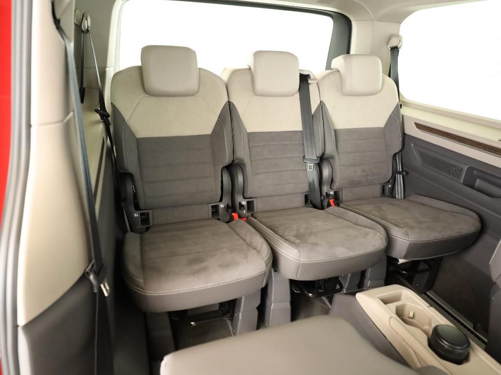 Volkswagen T7 Multivan 1.5 TSI eHybrid *4M*7S*AHK*HK*HuD*LH