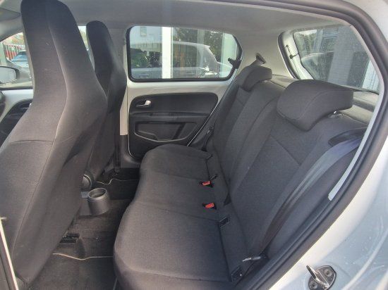 Volkswagen e-up! - Samsaru's Car Outlet