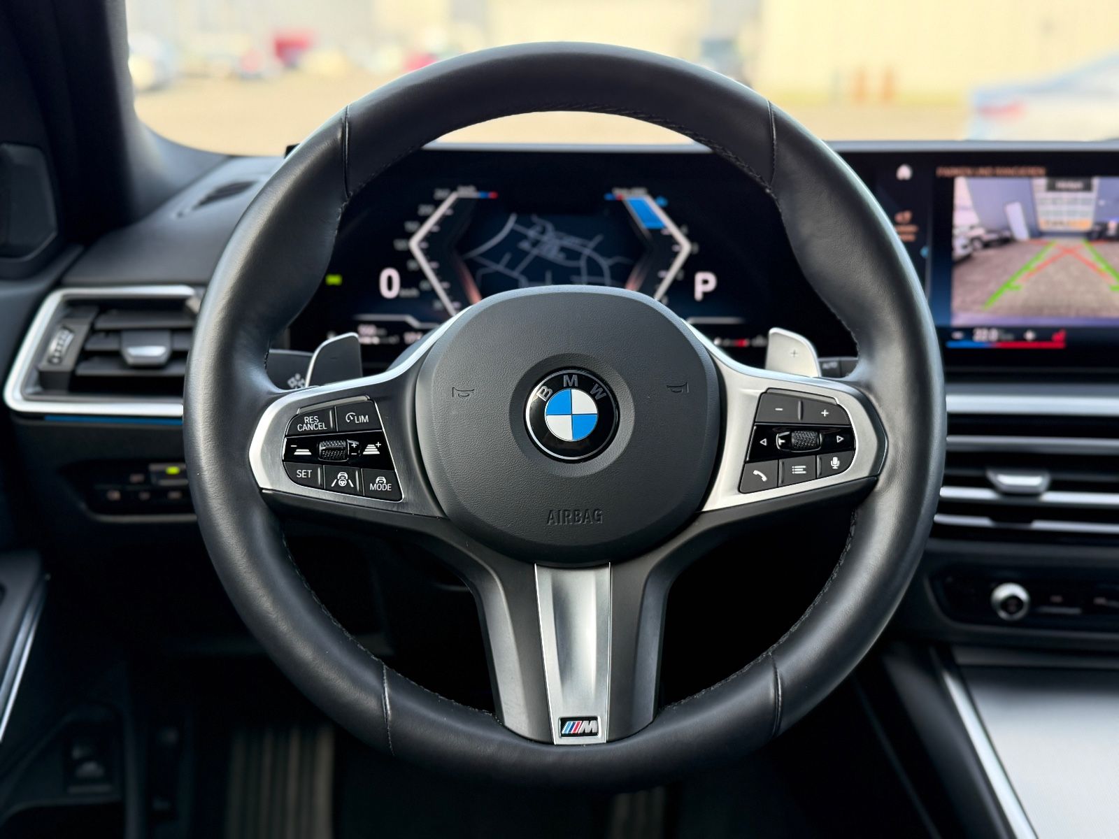 BMW 320 d xDrive M-SPORT - Samsaru's Car Outlet
