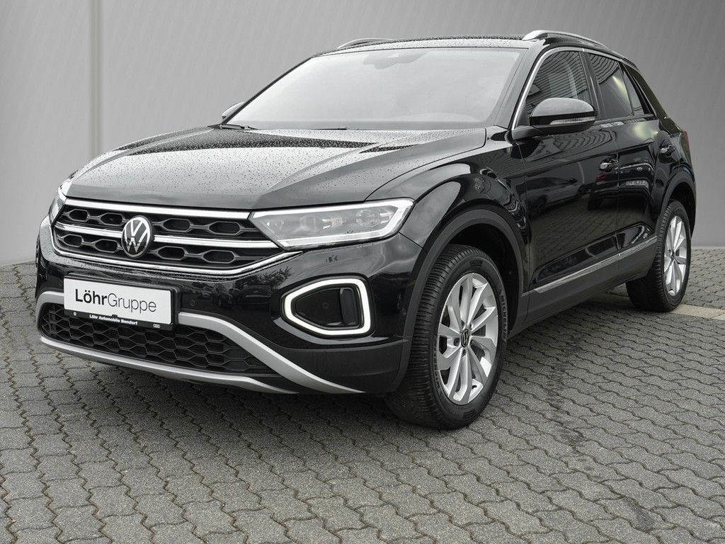 Volkswagen T-Roc 1.5 TSI Style - Samsaru's Car Outlet