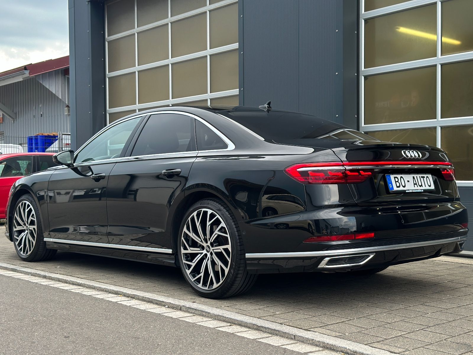 Audi A8 50 TDI SPORT - Samsaru's Car Outlet