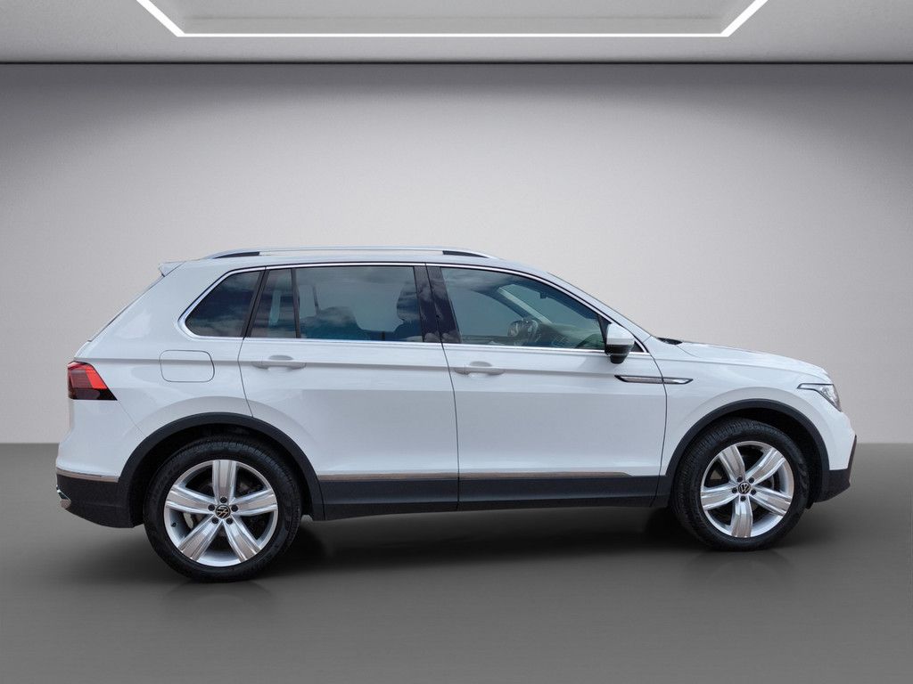 Volkswagen Tiguan Elegance 4Motion - Samsaru's Car Outlet
