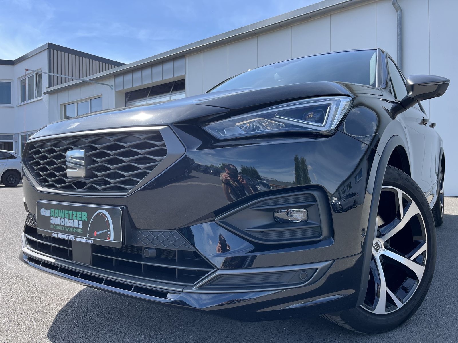 Seat Tarraco 1.5 TSI DSG FR AHK Navi ACC LED RFK 4xSH