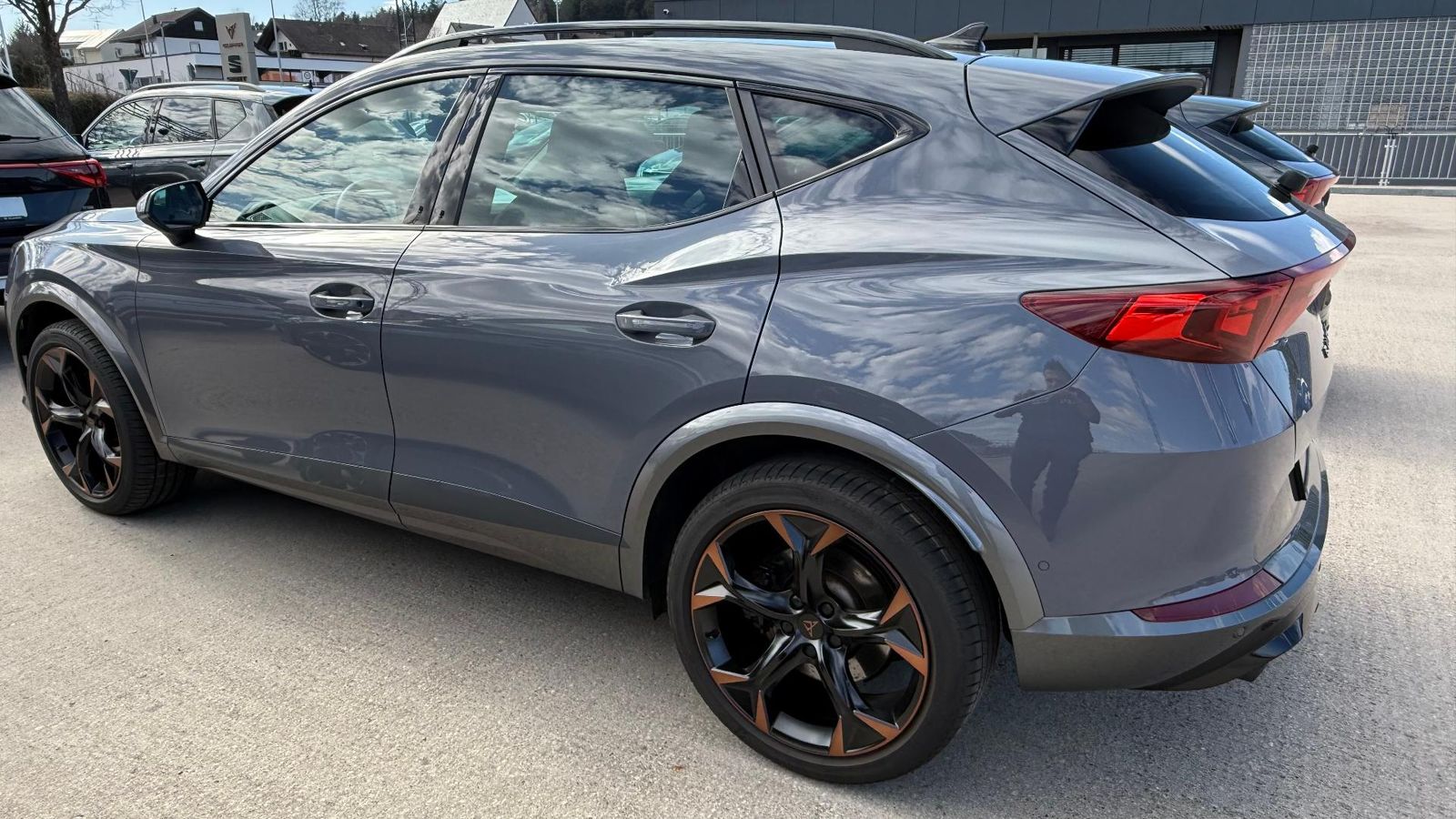 Cupra Formentor VZ 2.0 TSI - Samsaru's Car Outlet