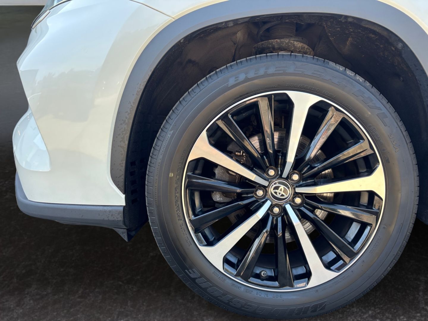 Toyota Highlander 2.5 Hybrid Luxury *7-Si*Pano*360°*JBL