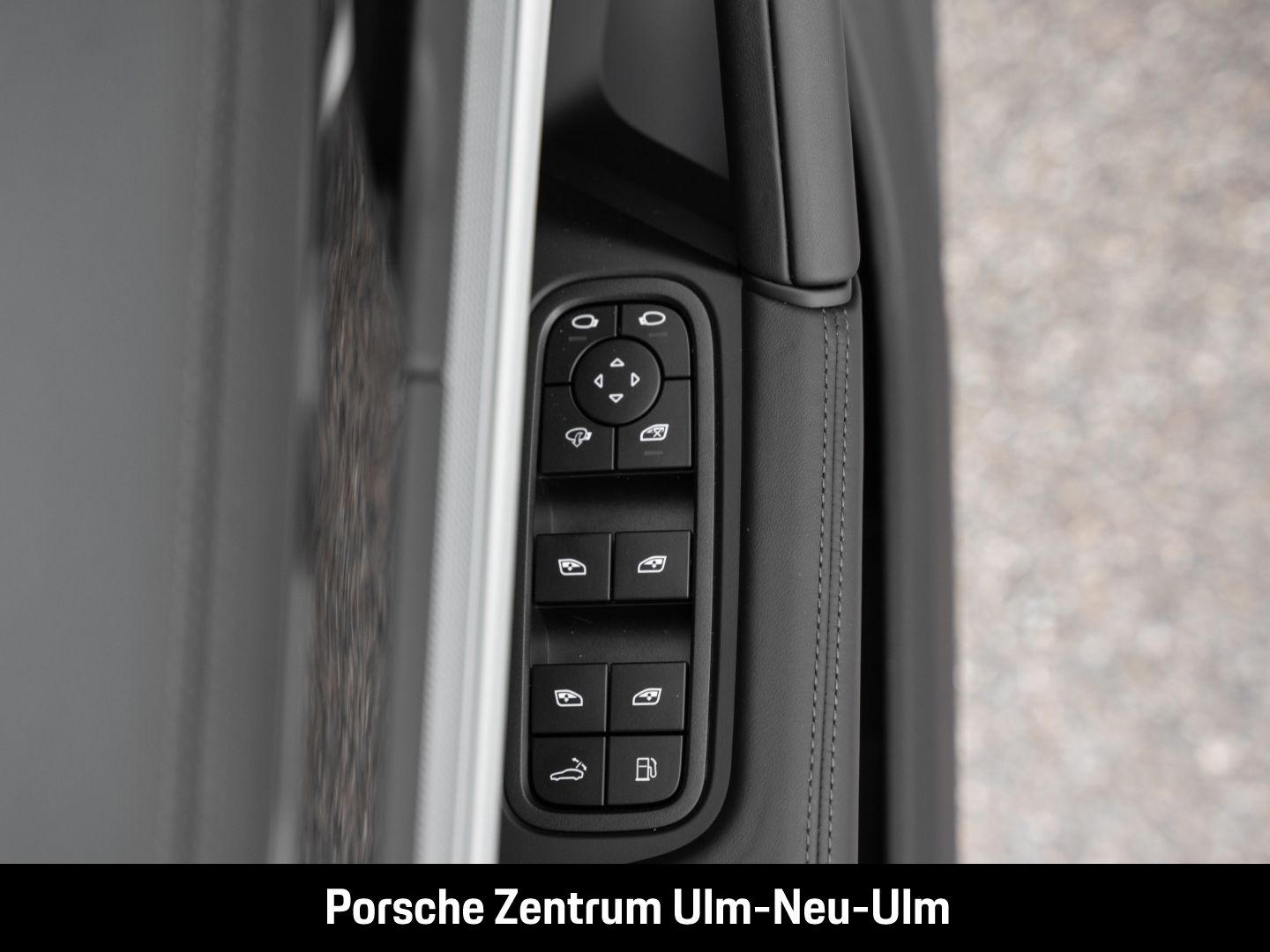 Porsche Cayenne E-Hybrid InnoDrive Head-Up Sitzbelüftung