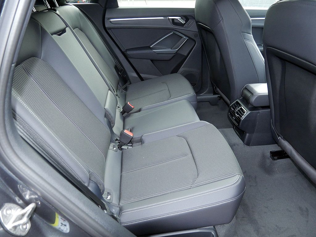 Audi Q3 45 TFSI quattro S line SONOS+AHK+NAVI+KAMERA+