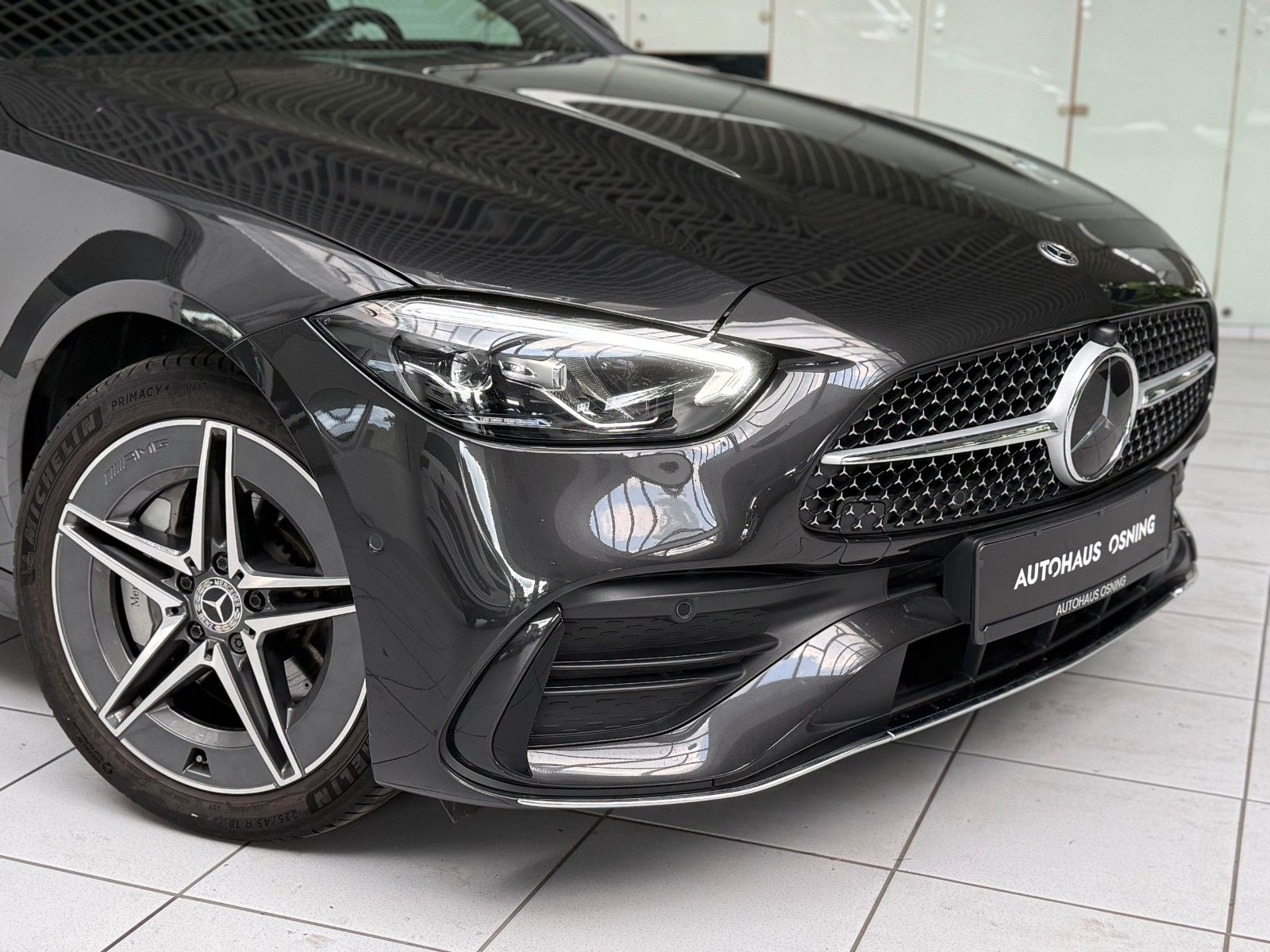 Mercedes-Benz C 300 e AMG - Samsaru's Car Outlet
