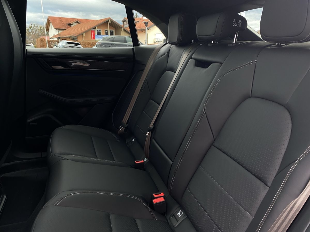 Porsche Macan Turbo |HA-Lenkung |AHK |Pano-D.