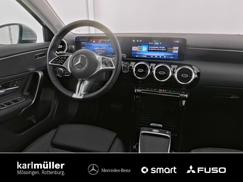 Mercedes-Benz A 180 - Samsaru's Car Outlet