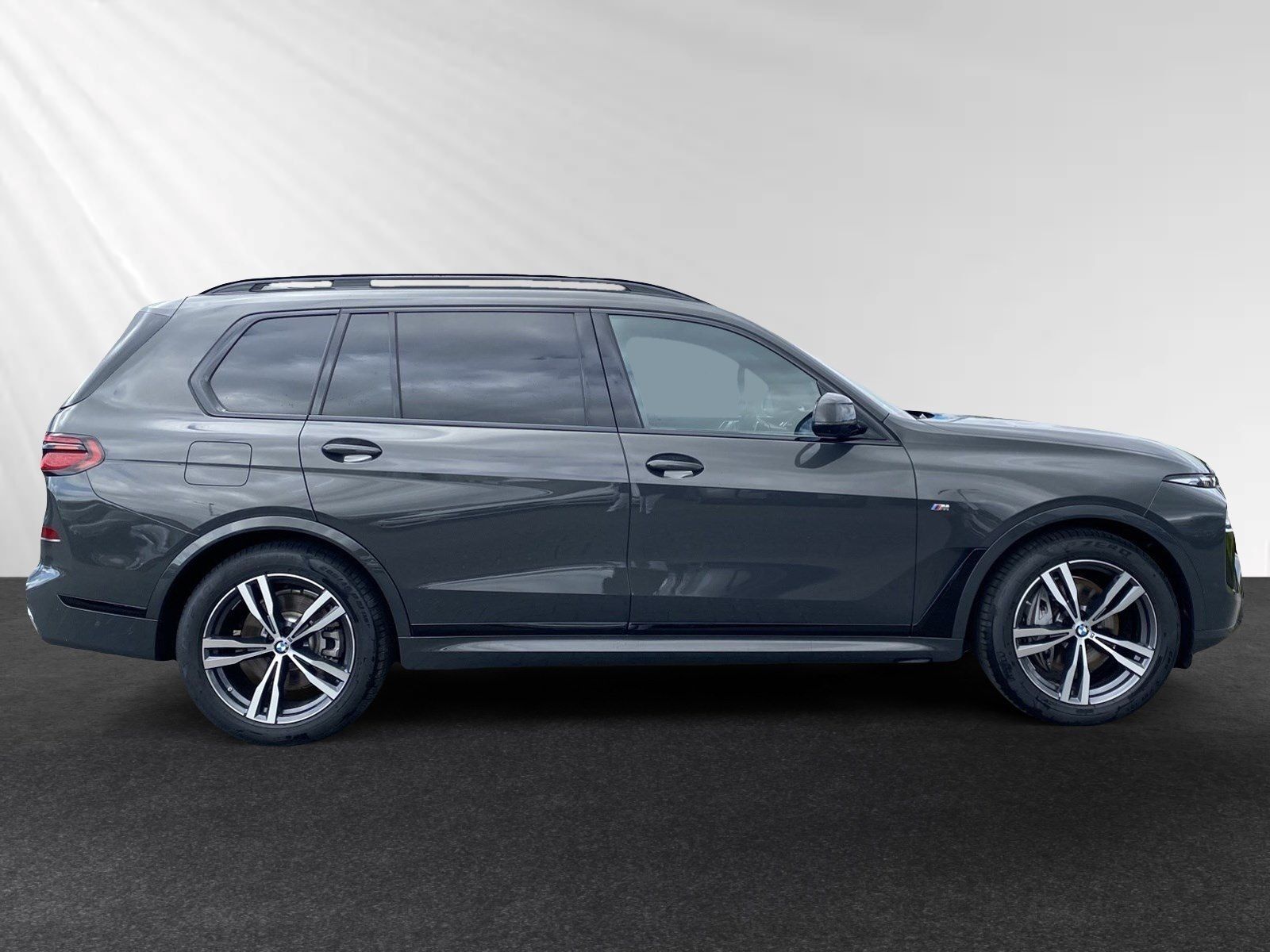 BMW X7 xDrive40i Inkl. € 1.190 Zubehörbonus* M Sport