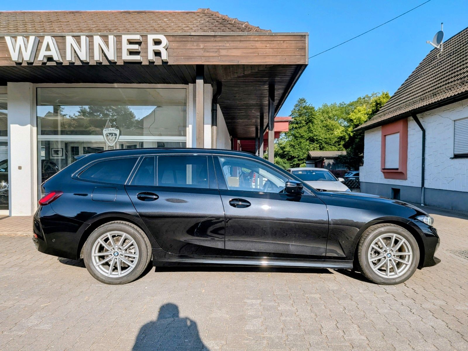 BMW 318i Touring *LederSportsitze*ACC*360°*DrivAssis