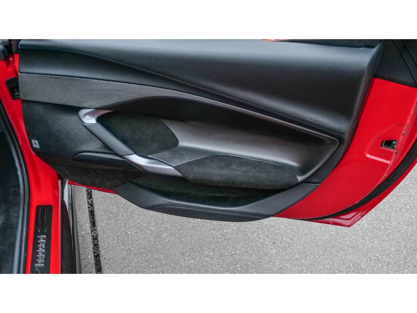 Ferrari 296 GTS - Samsaru's Car Outlet