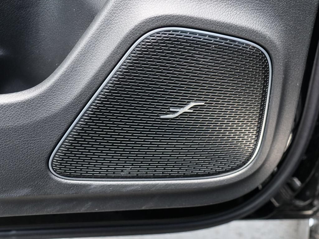 Mercedes-Benz CLA 35 AMG 4M - Samsaru's Car Outlet
