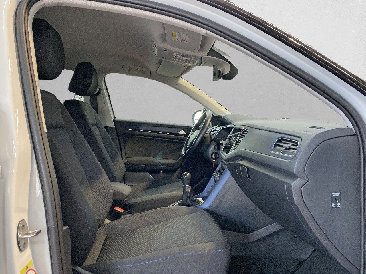 Volkswagen T-Roc Style - Samsaru's Car Outlet