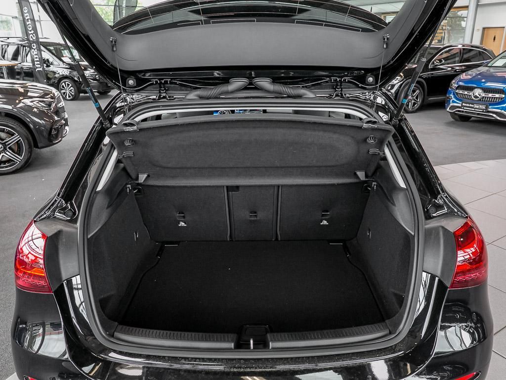 Mercedes-Benz A 180 Progressive - Samsaru's Car Outlet