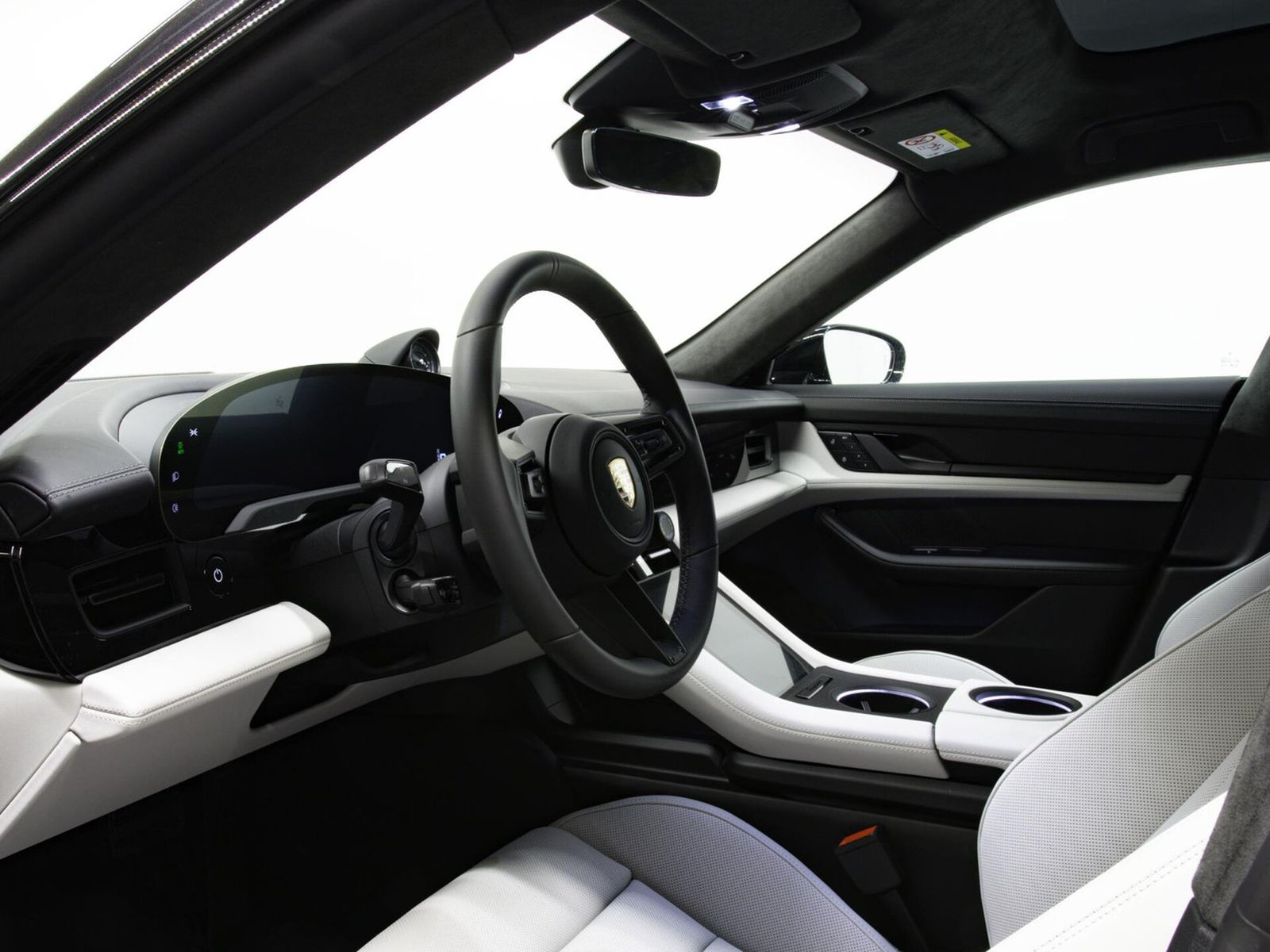 Porsche Taycan 4S Cross Turismo