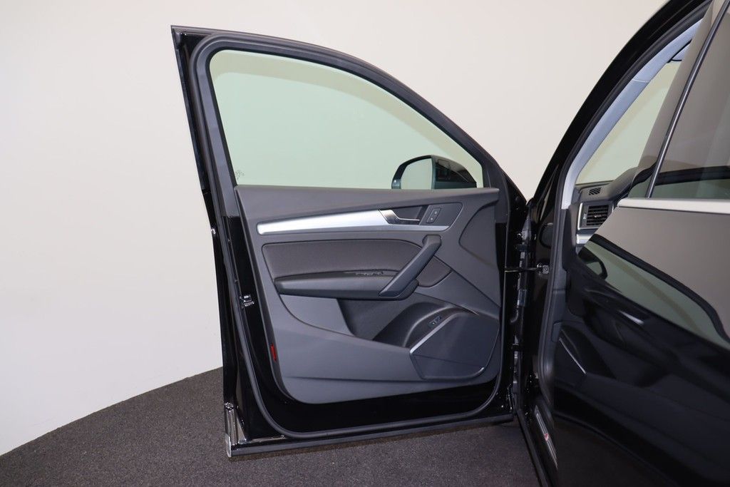 Audi Q5 35 TDI S line - Samsaru's Car Outlet