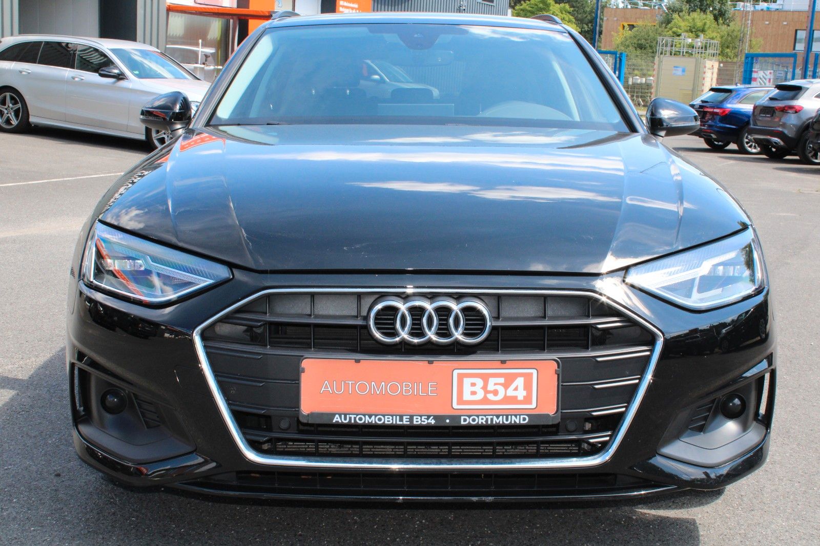 Audi A4 Avant 40 TDI - Samsaru's Car Outlet