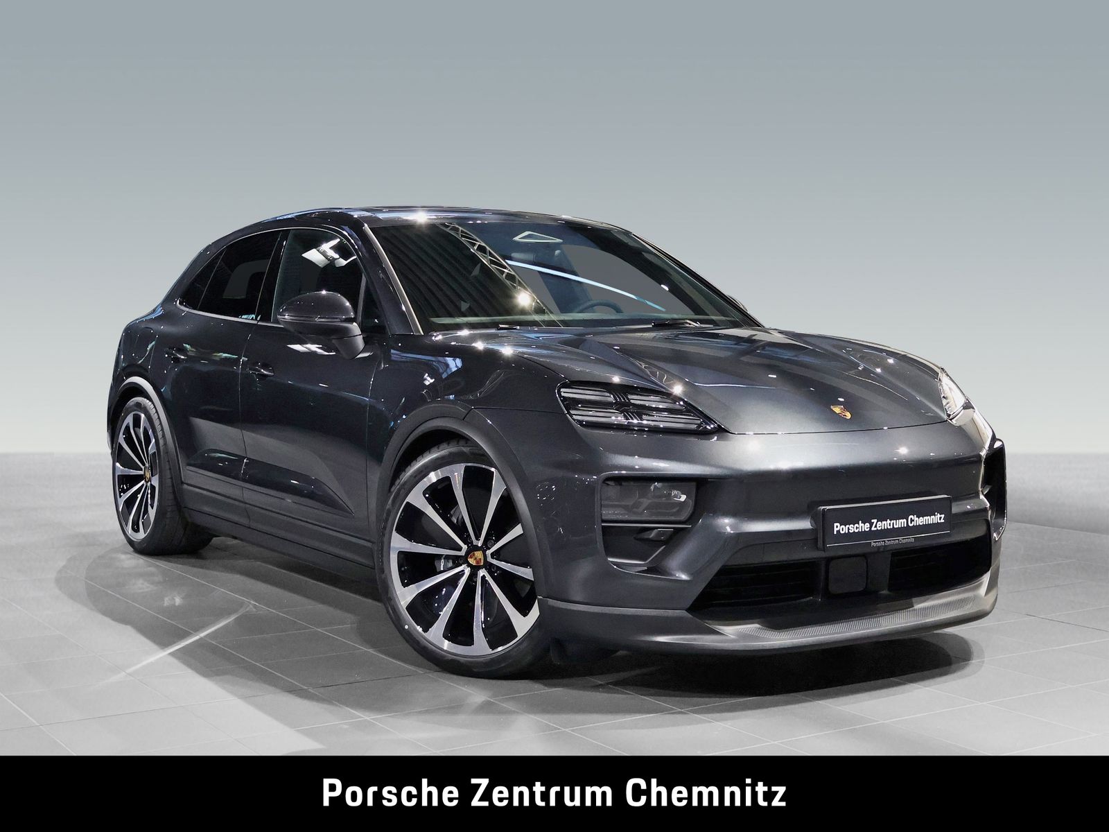Porsche Macan 4 Electric Luft.;Matrix-LED;4xSitzheiz.;BO