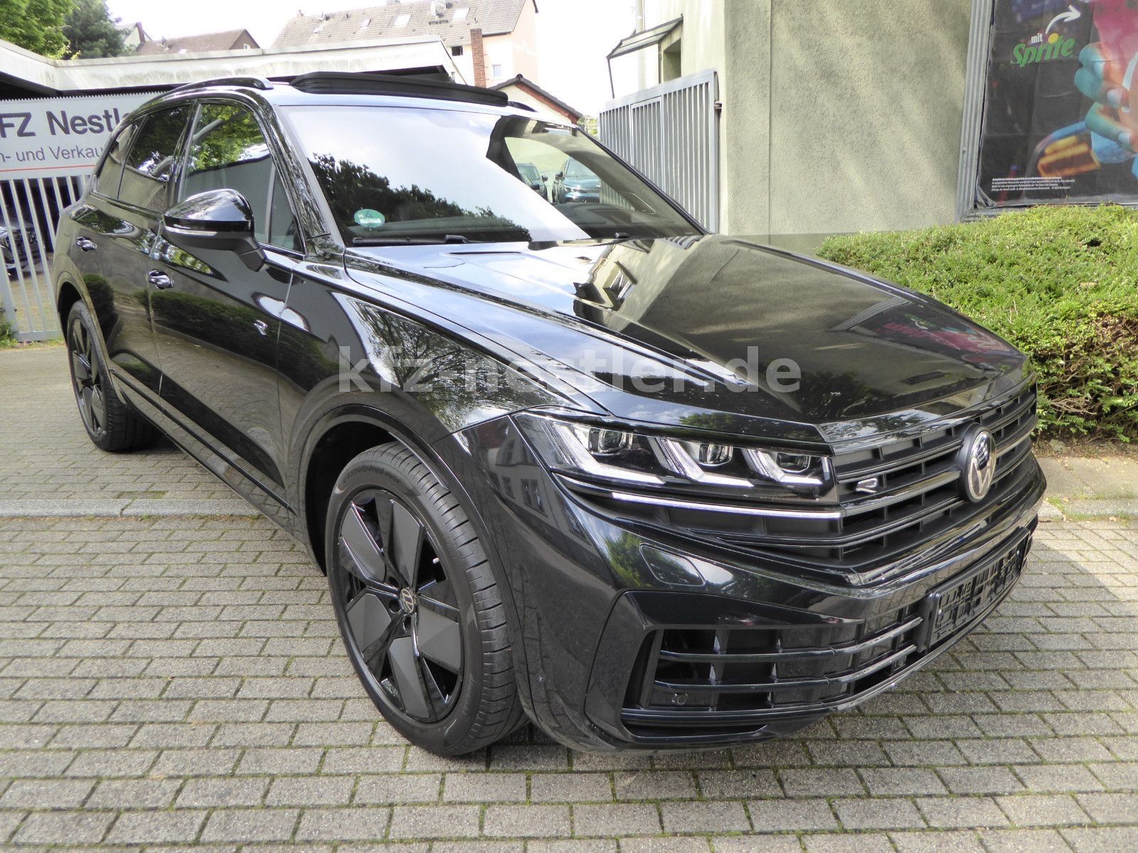 Volkswagen Touareg R eHybrid Pano/21"/AHK/HUD/Dynaudio/ACC