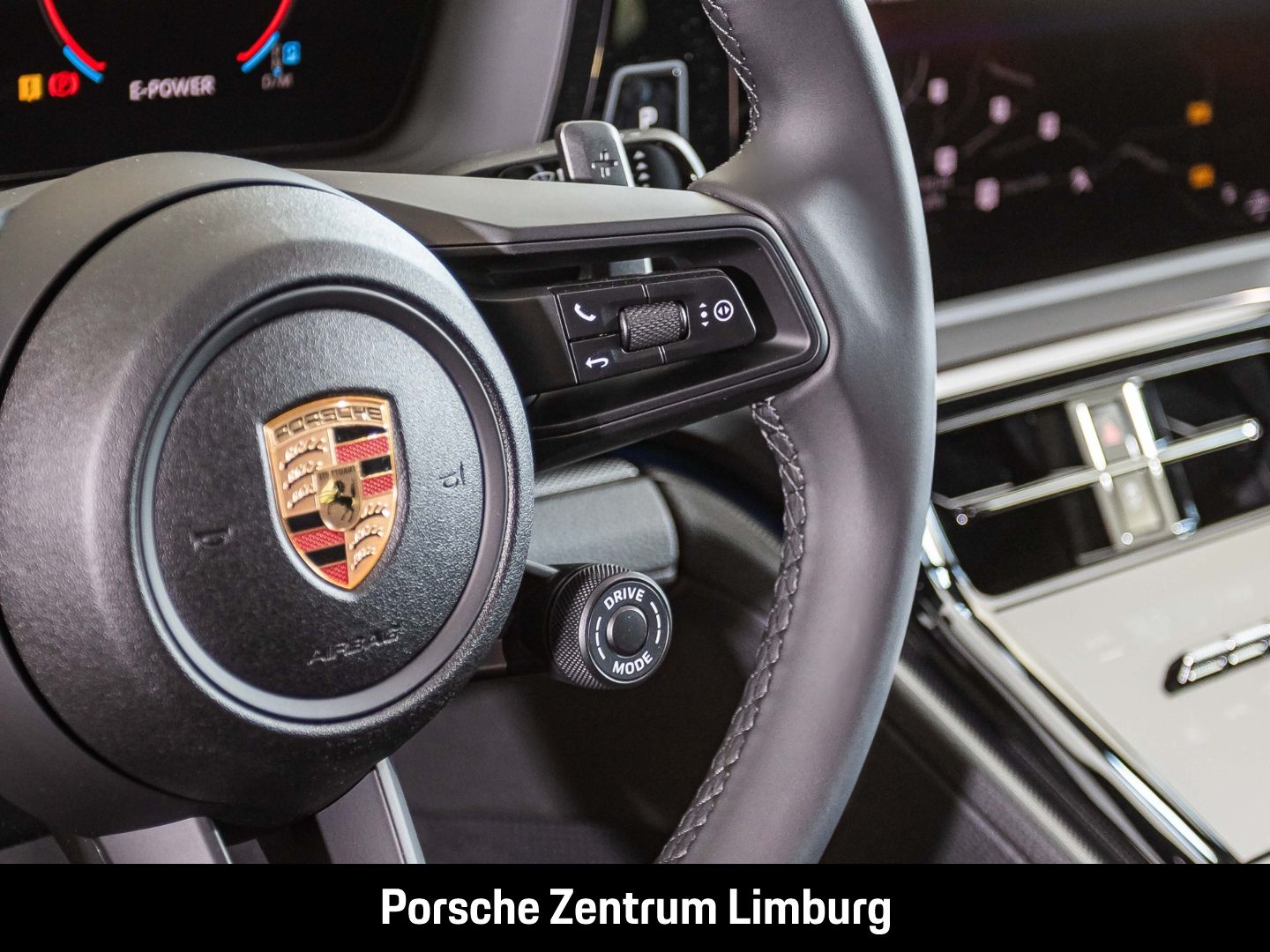 Porsche Panamera 4 E-Hybrid BOSE LED-Matrix