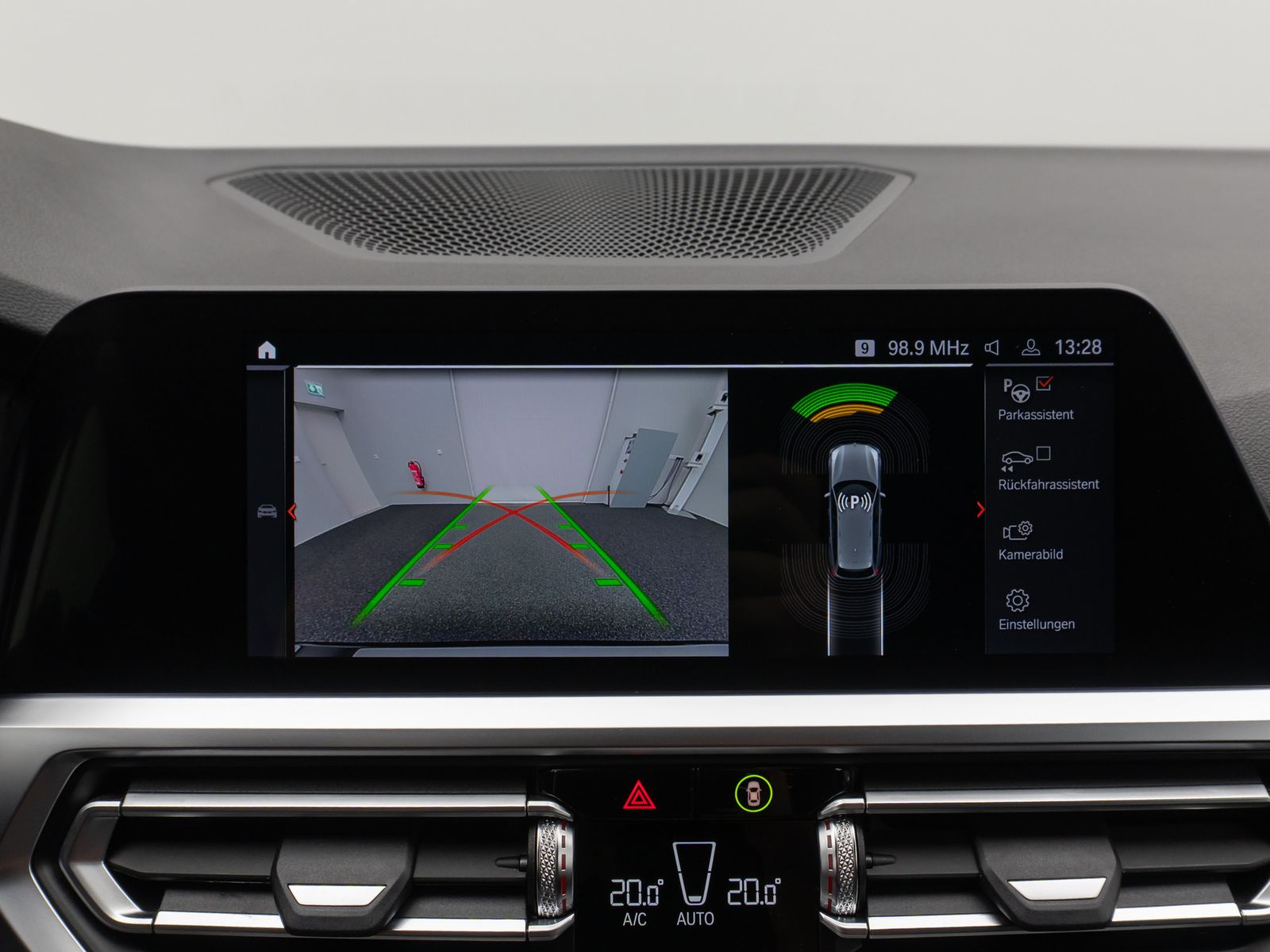 BMW 320d M Sport - Samsaru's Car Outlet