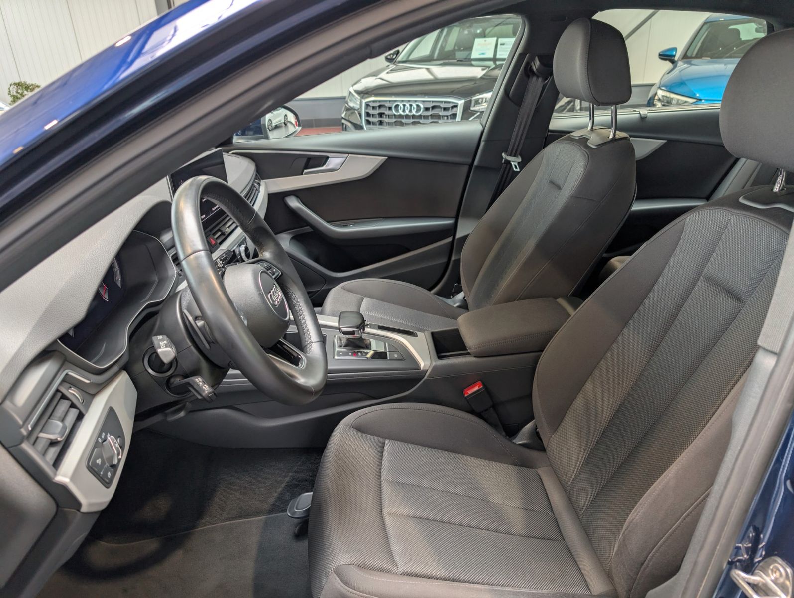 Audi A4 40 TDI S tronic advanced - Samsaru's Car Outlet