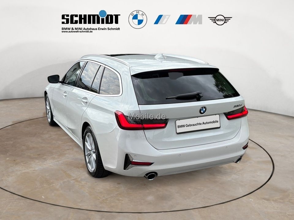 BMW 330d Touring Luxury Line - Samsaru's Car Outlet