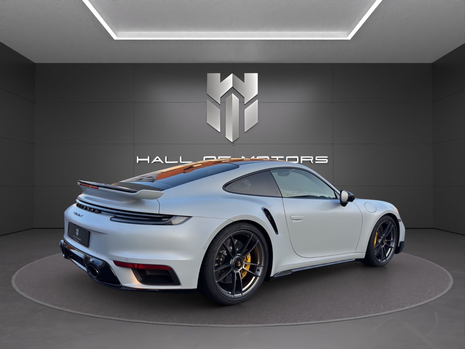 Porsche 911 Turbo S - Samsaru's Car Outlet
