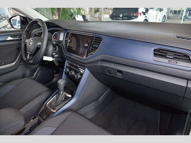 Volkswagen T-Roc United R-line - Samsaru's Car Outlet