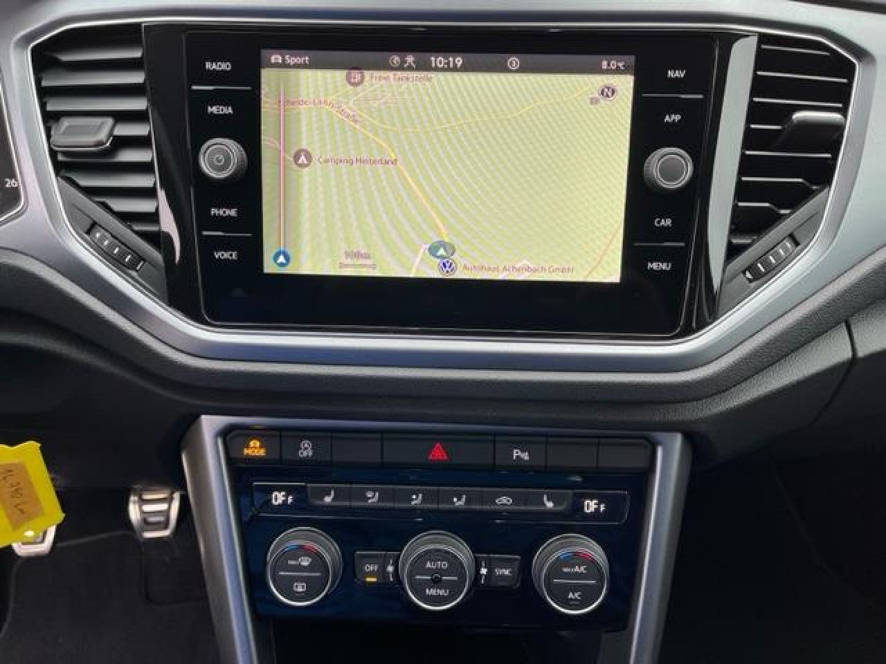 Volkswagen T-Roc Active 1.5 TSI - Samsaru's Car Outlet