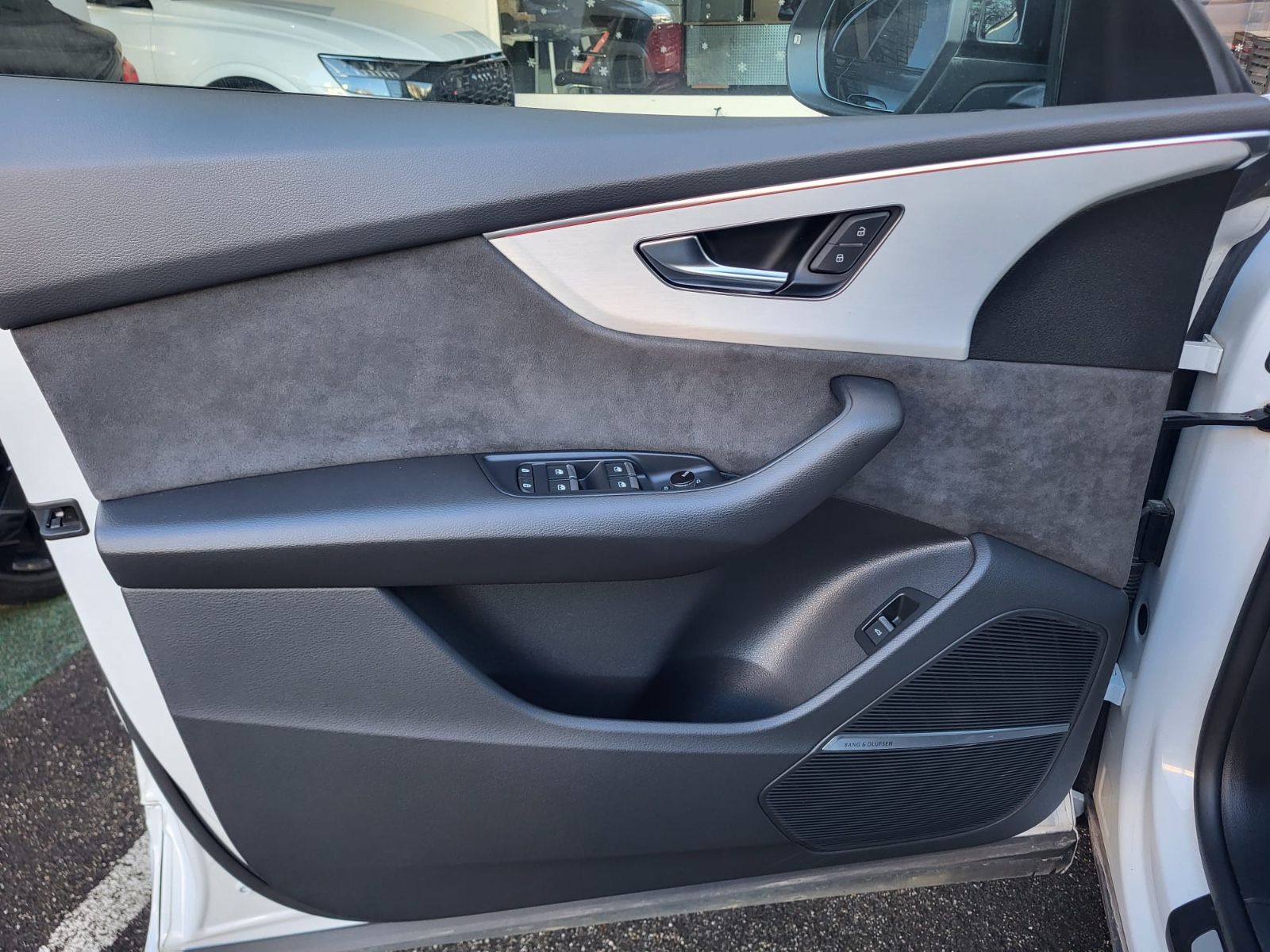Audi Q8 50 TDI qu S Line Pano HUD B&O Massage StHzg