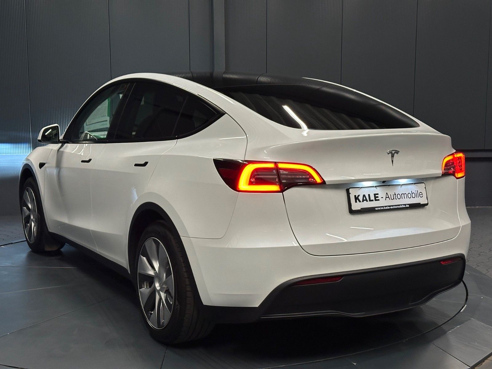 Tesla Model Y RWD *1.HAND*Wärmepumpe*