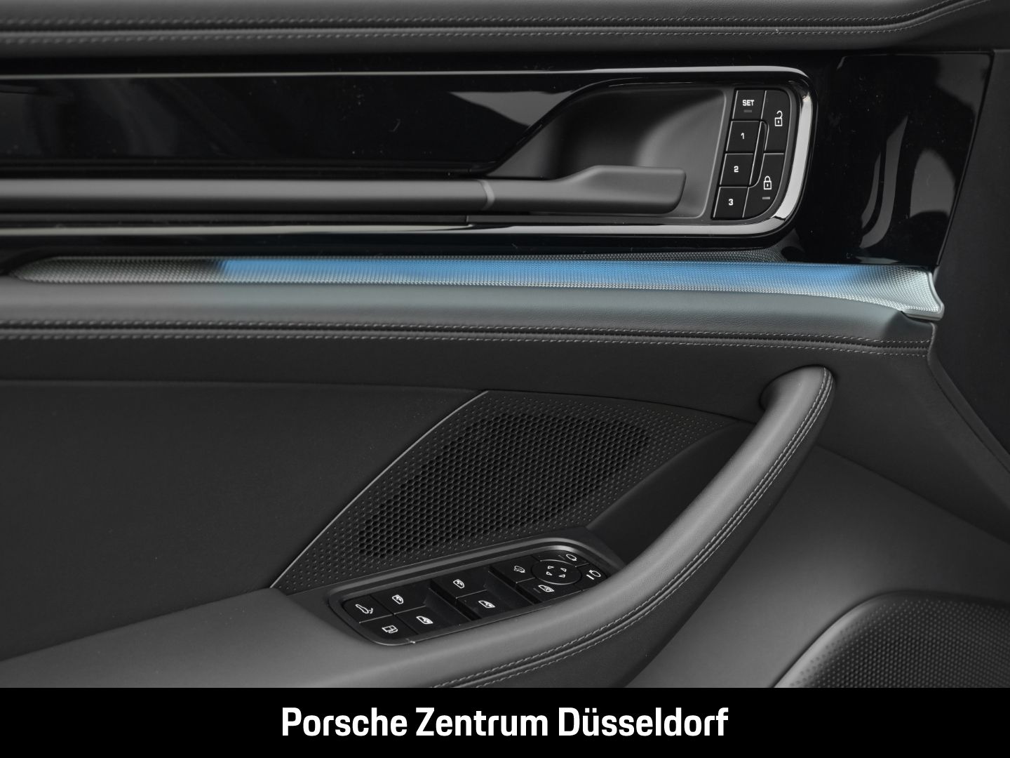 Porsche Panamera 4 E-Hybrid InnoDrive Head-Up LED-Matrix