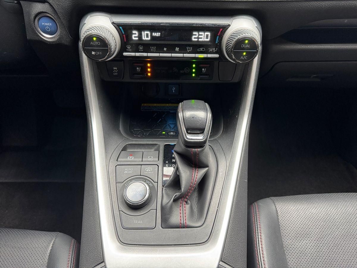 Toyota RAV 4 2,5 l Hybrid PlugIn 4x4 Technik HeadUp 360