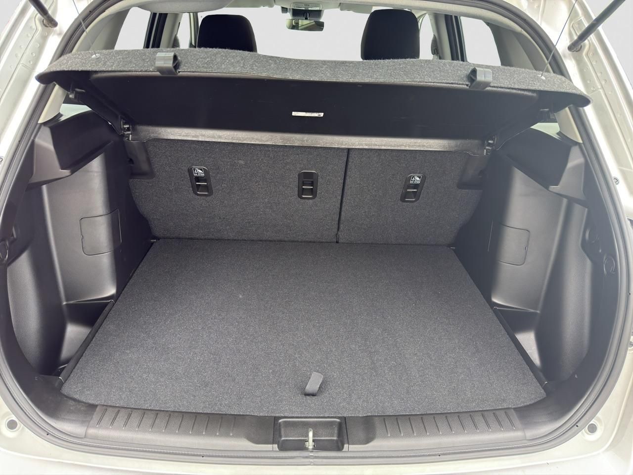 Suzuki Vitara 1.4 Mild-Hybrid GL 4x4 - Samsaru's Car Outlet