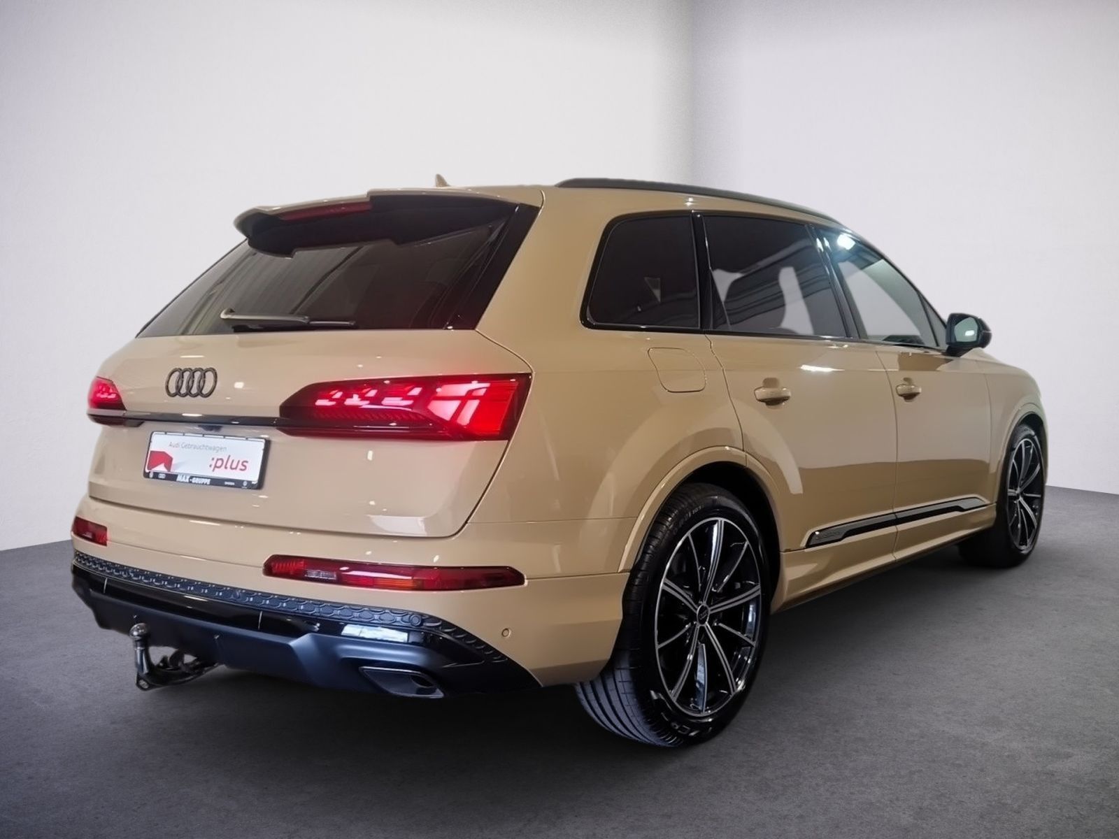 Audi Q7 50 TDI QUATTRO S LINE 7-SITZE +HD-MATRIX+AHK+