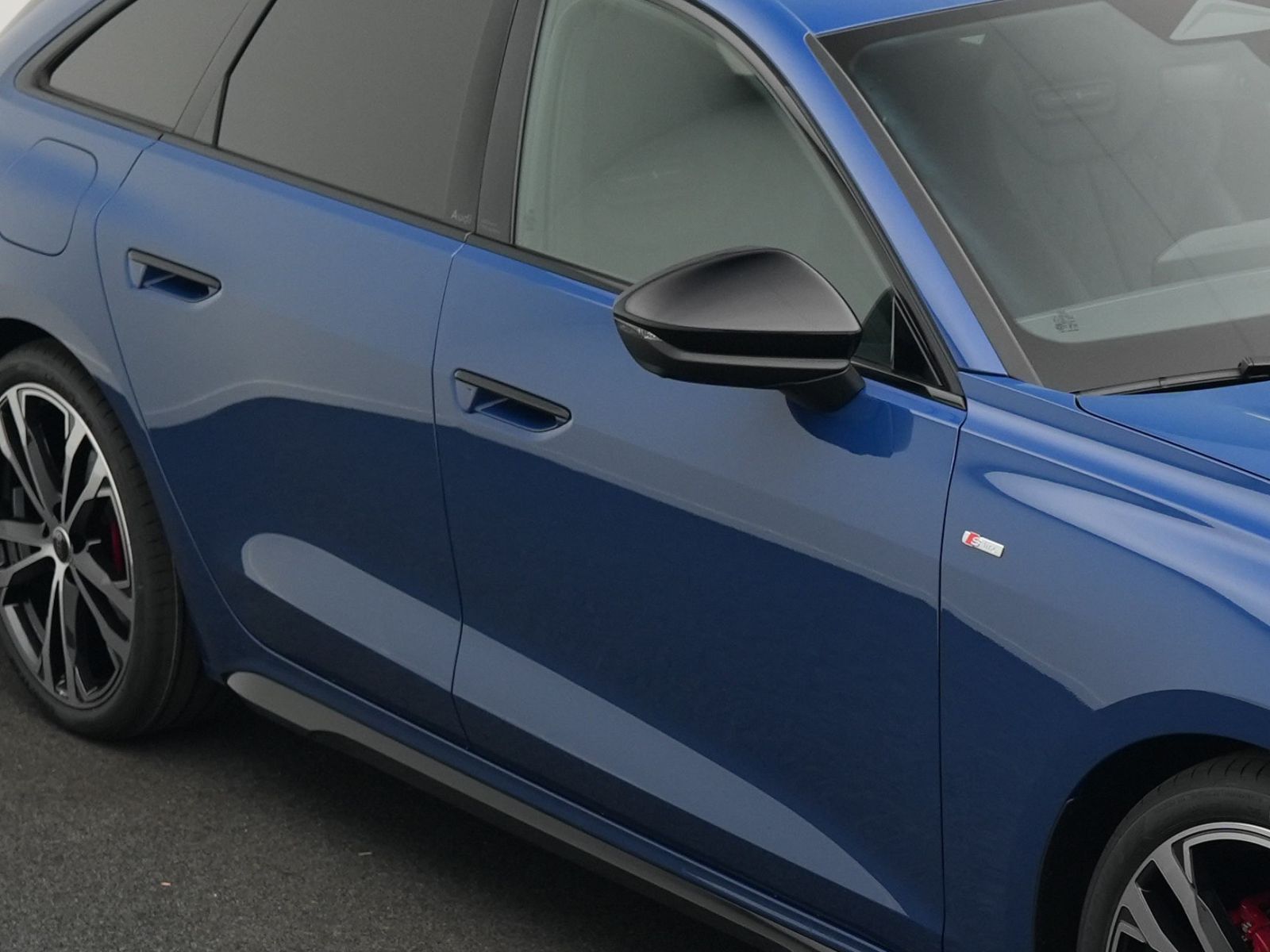 Audi A5 Avant TFSI quattro 2x S line *AHK*StdHZ*20''*