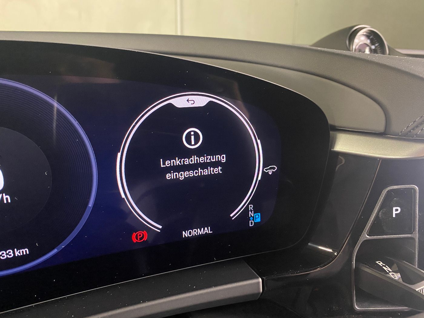 Porsche Macan 4 | Luftfederung | Panorama | BOSE | AHK |